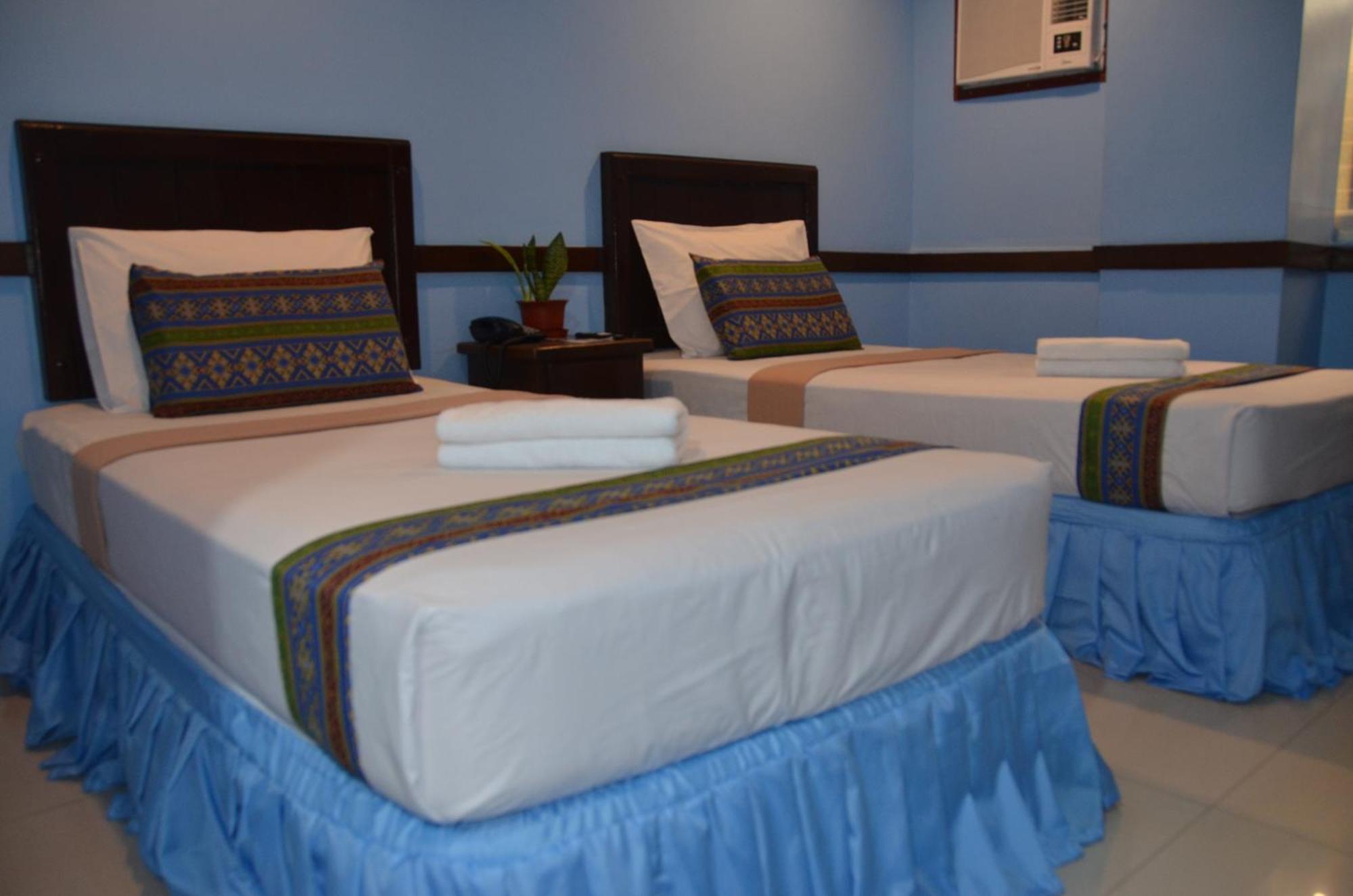 Alu Hotel Davao Экстерьер фото