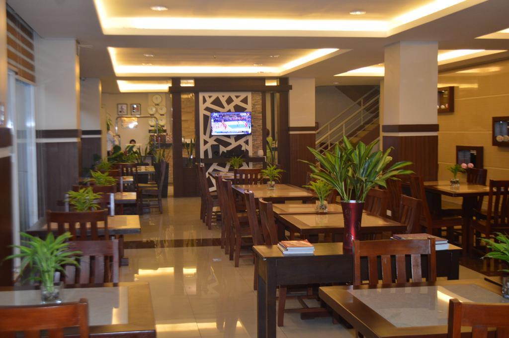 Alu Hotel Davao Экстерьер фото